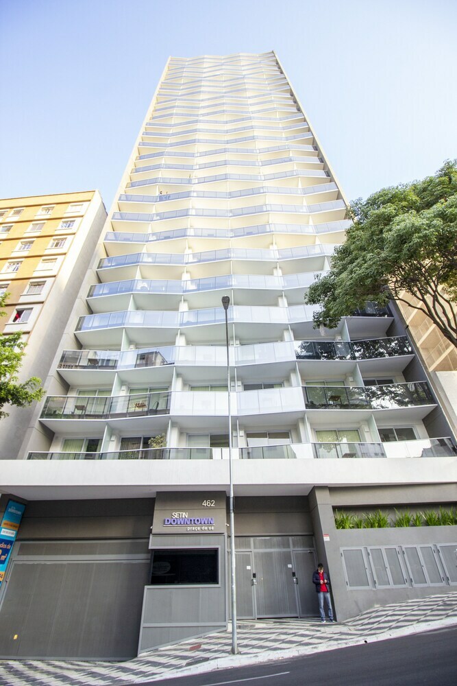 Apartamentos 360 Su�tes S�