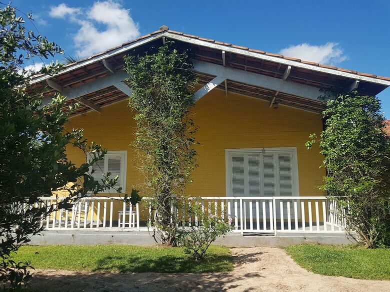 R�stico Nas Alturas - Amparo