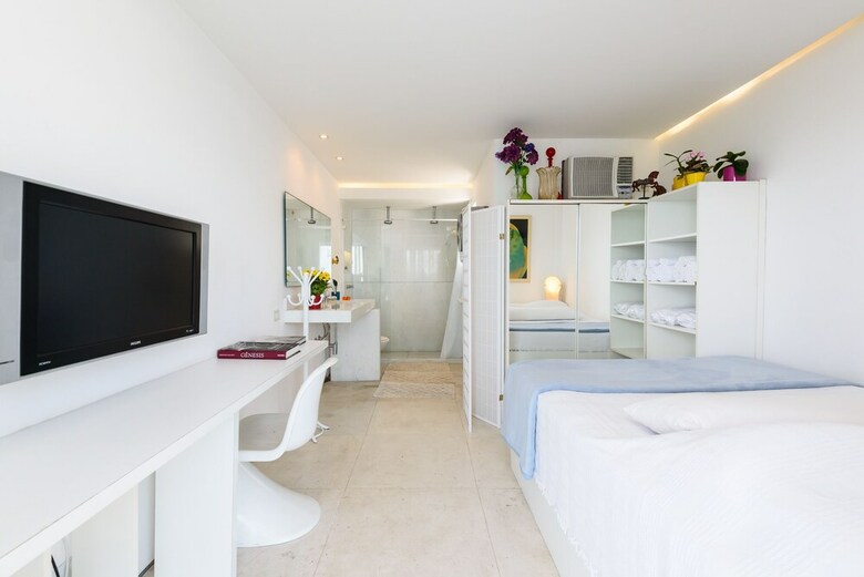 Omar Do Rio - Apartamento V102
