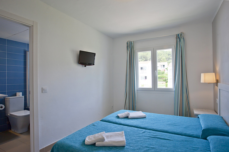 Apartamentos Mestral Llebeig