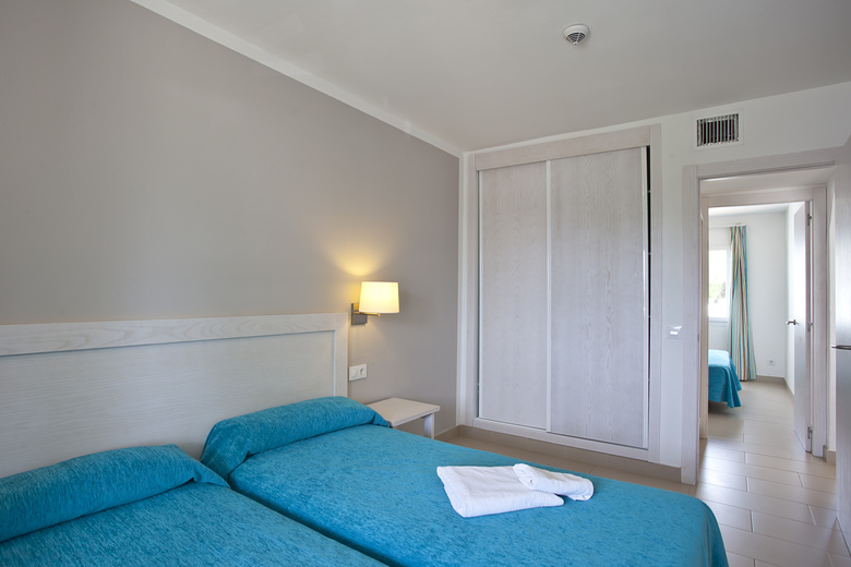 Apartamentos Mestral Llebeig