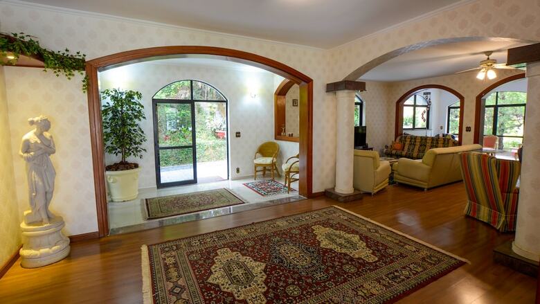 Biazi Paradise Hotel