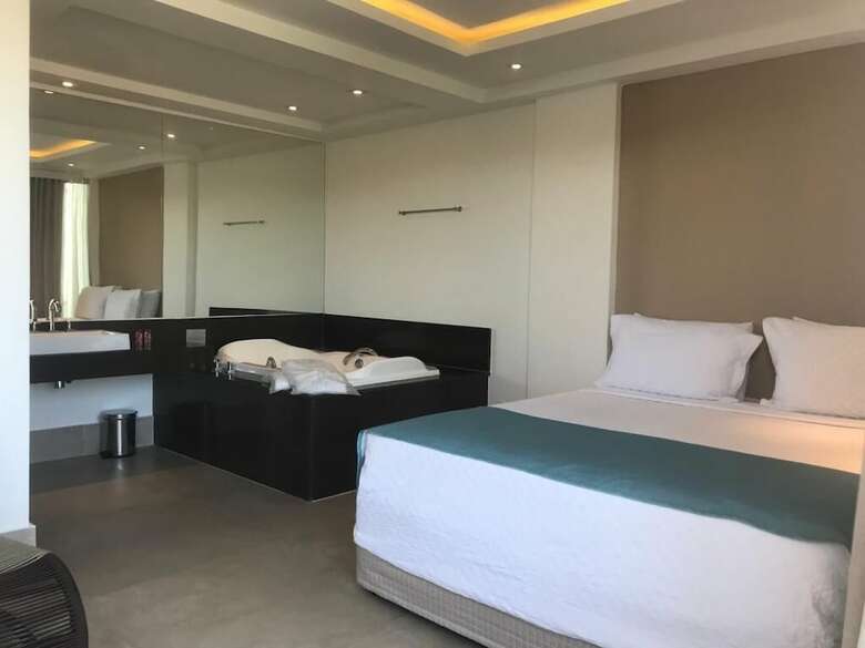 Paradiso Pero Praia Hotel