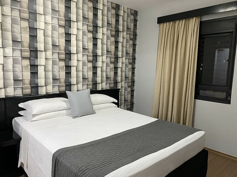 Apartamentos 360 Su�tes Santa Cec�lia