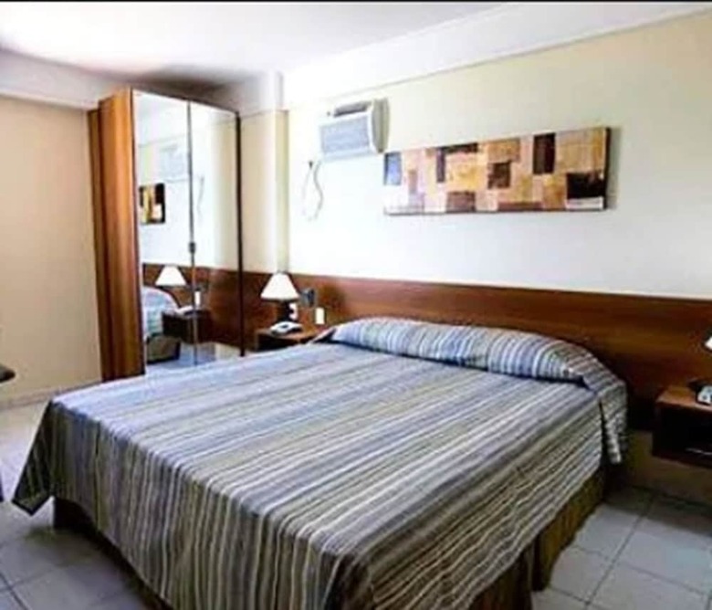 Hotel Cjc Maximum Flat