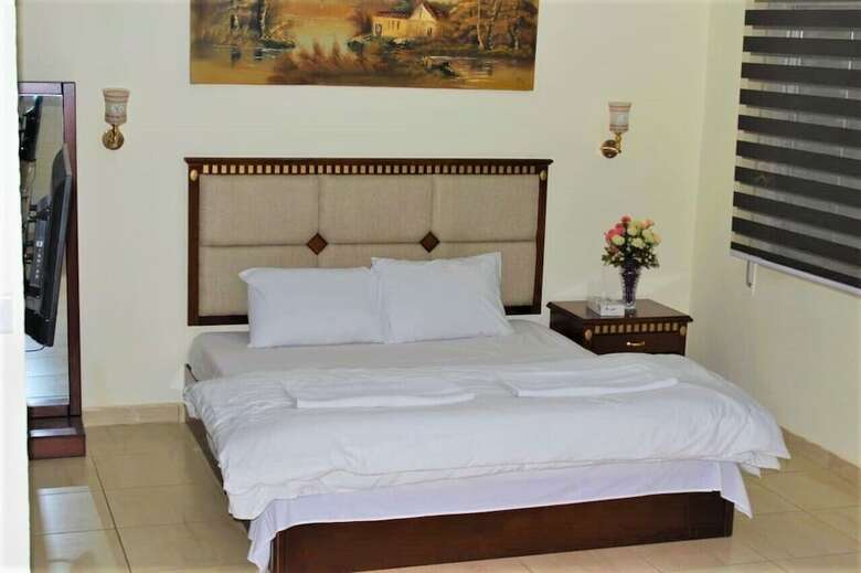 Al Nojoom Int'l Hotel