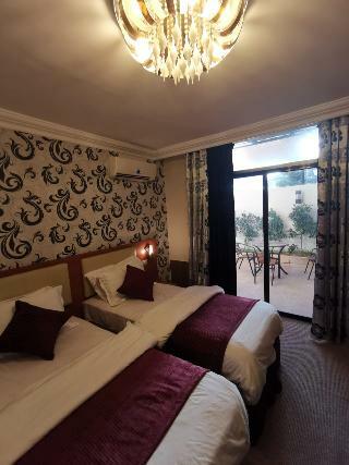 Sama Paris Hotel