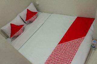 Hotel Oyo 737 Kamar Keluarga Mahkota 8