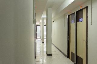 Hotel Oyo 737 Kamar Keluarga Mahkota 8