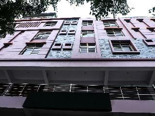 Oyo 16428 Hotel Comfort Inn