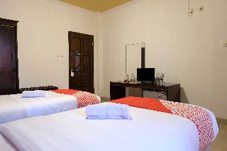 Oyo 515 Oasis Hotel