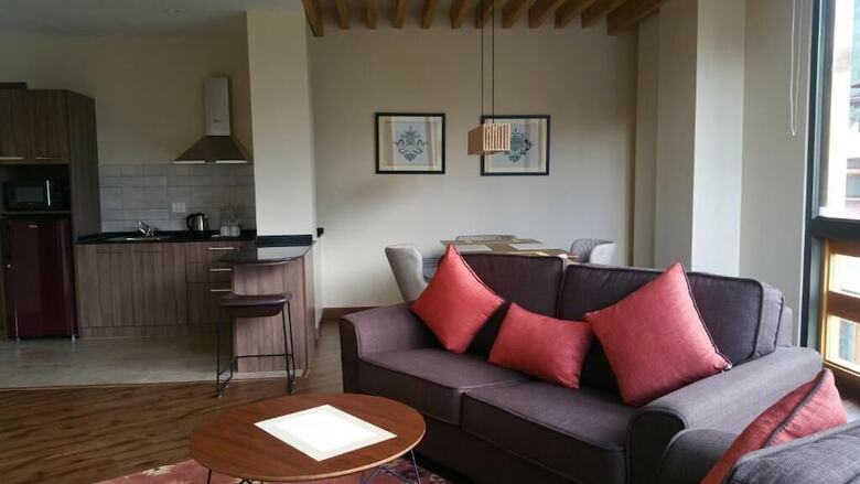 Hotel The Pema By Realm