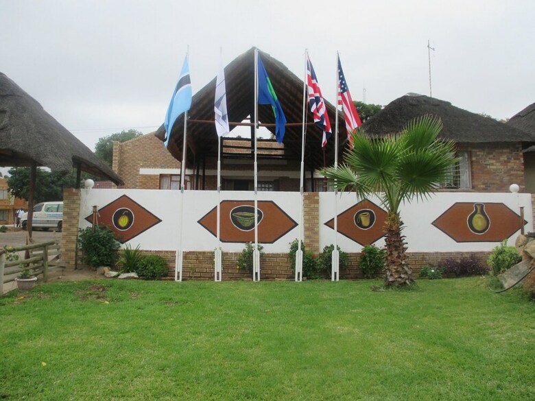 Hotel Maeto Lodge