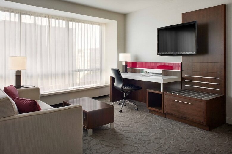 Delta Hotels By Marriott Ottawa City Centre