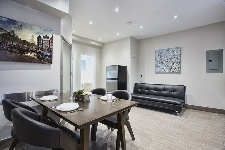 Apartamentos Toronto Rooms And Suites