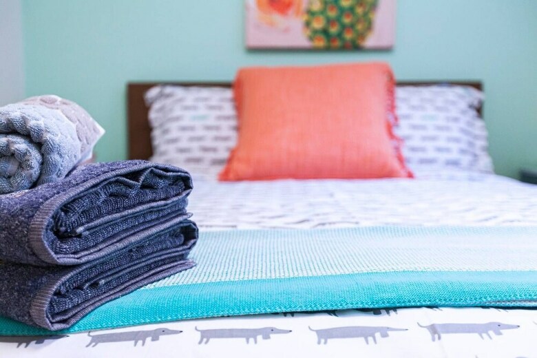 Colourful 2-bedroom Apartment