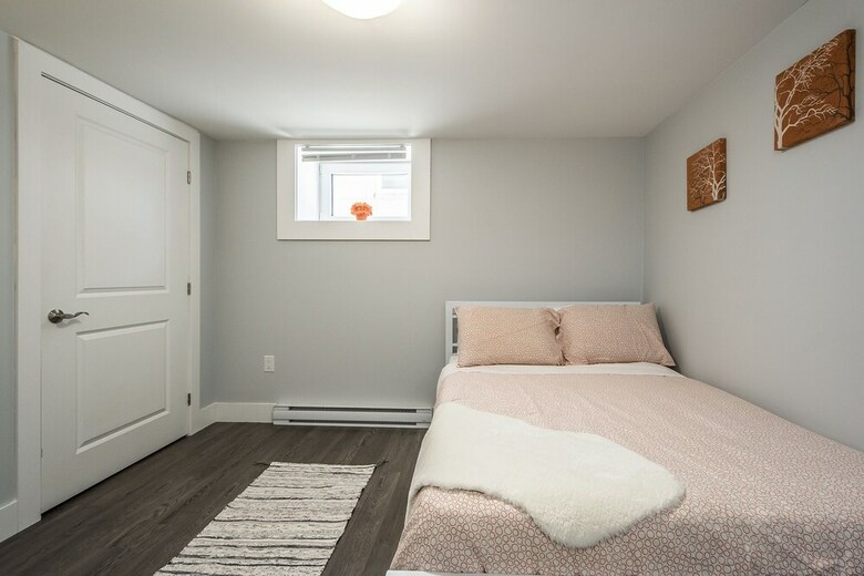 Spacious Dal & Downtown Apartments