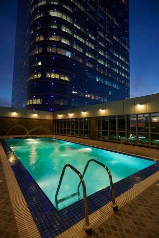 Al Hamra Hotel
