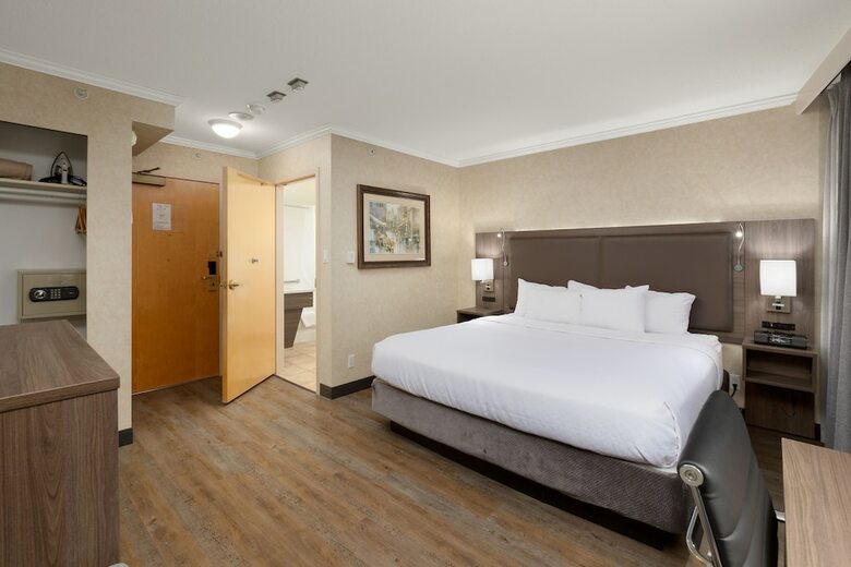 Hotel Gec Granville Suites Downtown