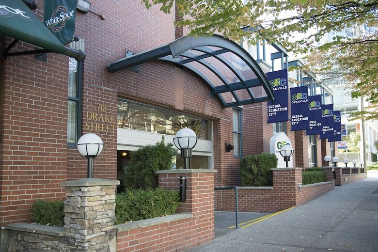 Hotel Gec Granville Suites Downtown