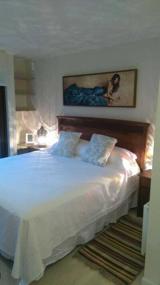 Hotel Casa En Condominio Alicura Puc�n