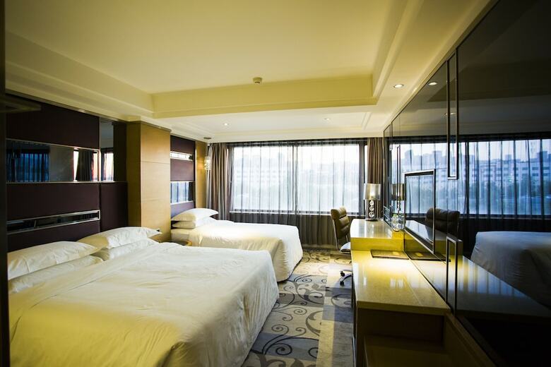 Urumqi Fukejirui Hotel