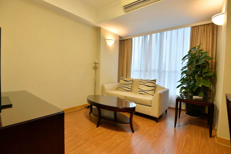 Hotel New Harbour Service Apartments