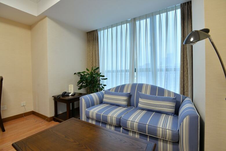 Hotel New Harbour Service Apartments