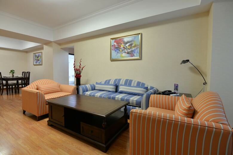 Hotel New Harbour Service Apartments