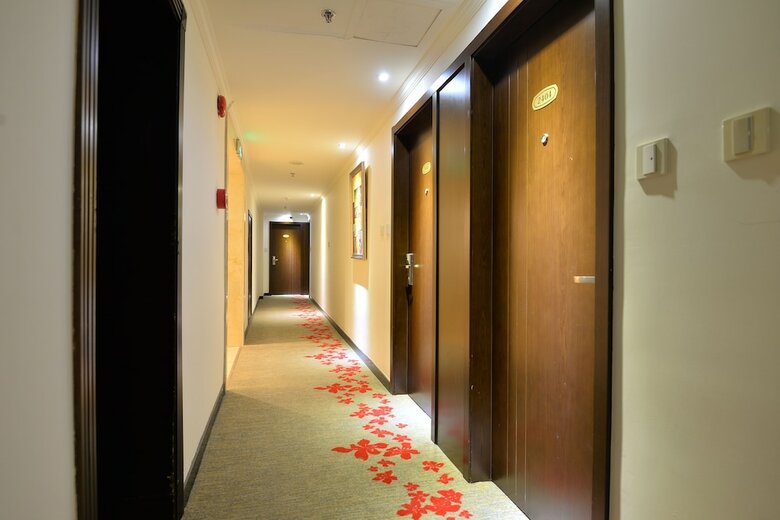 Hotel New Harbour Service Apartments