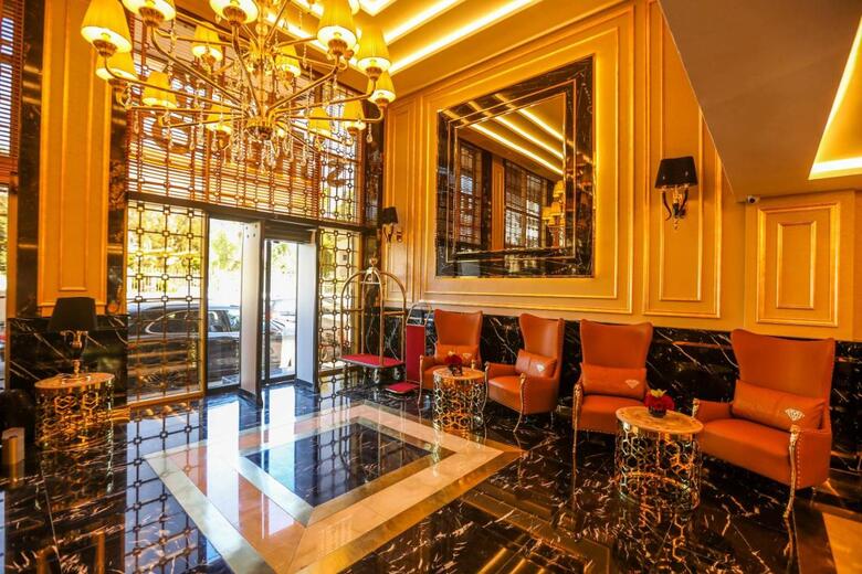 Suite Hotel Casa Diamond