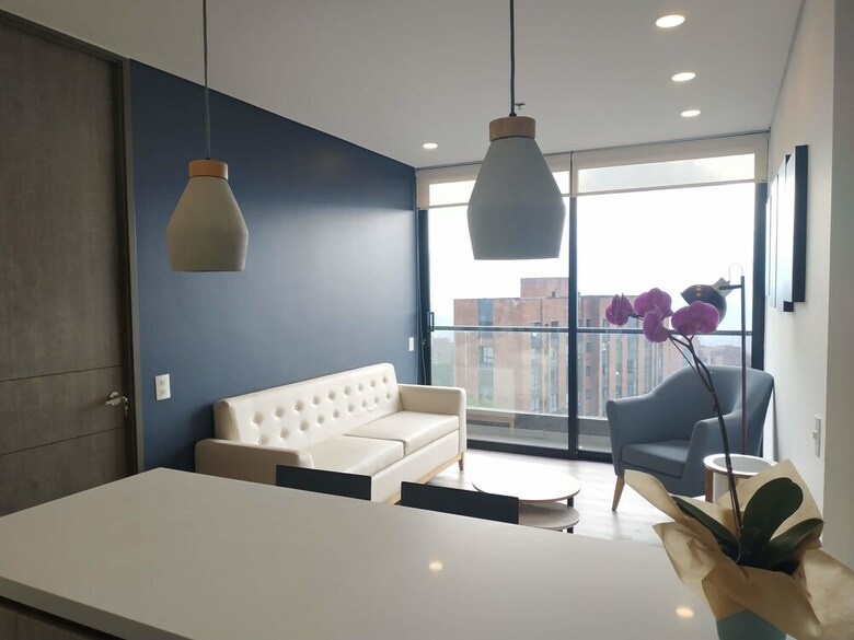 Hotel Class Suites By Colclick