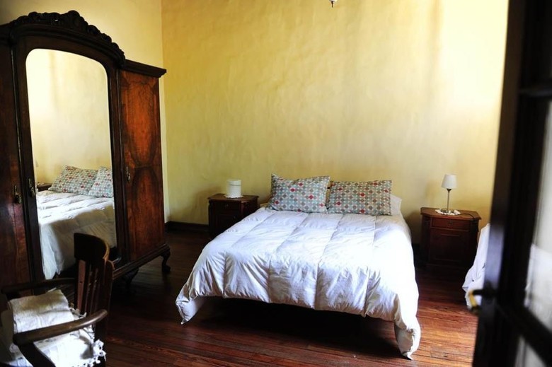 Hostal La Casita De San Telmo