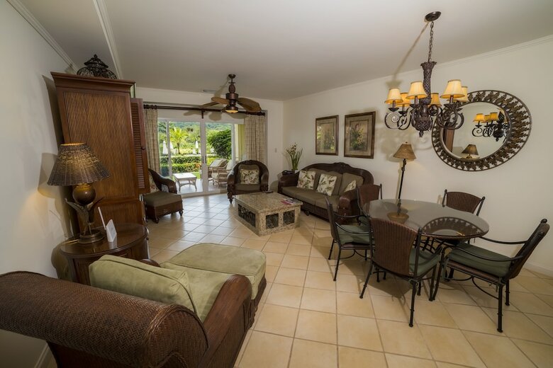 Apartamentos Los Suenos Resort Del Mar 3n