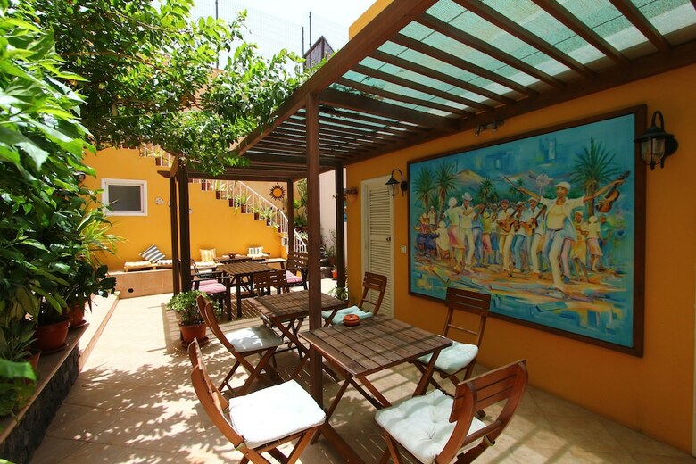 Kira's Boutique Hotel