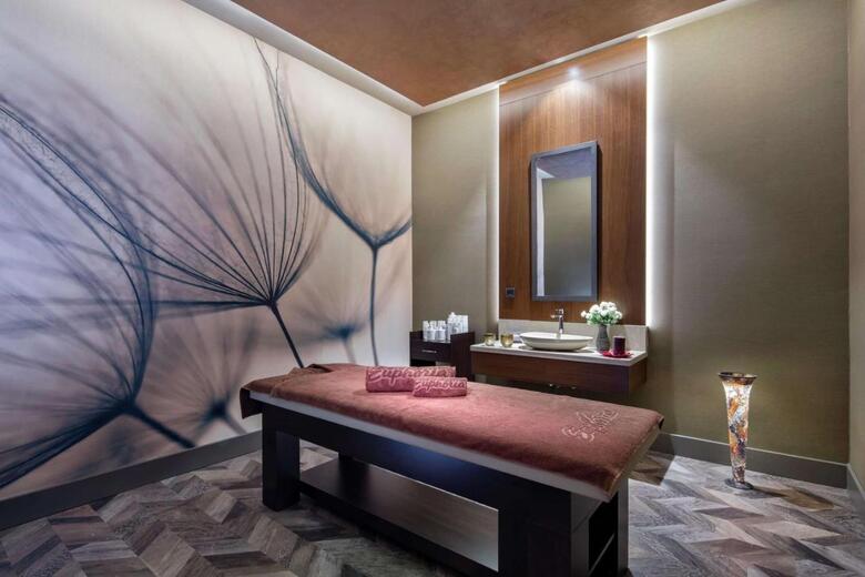 Hotel Doubletree By Hilton Skopje