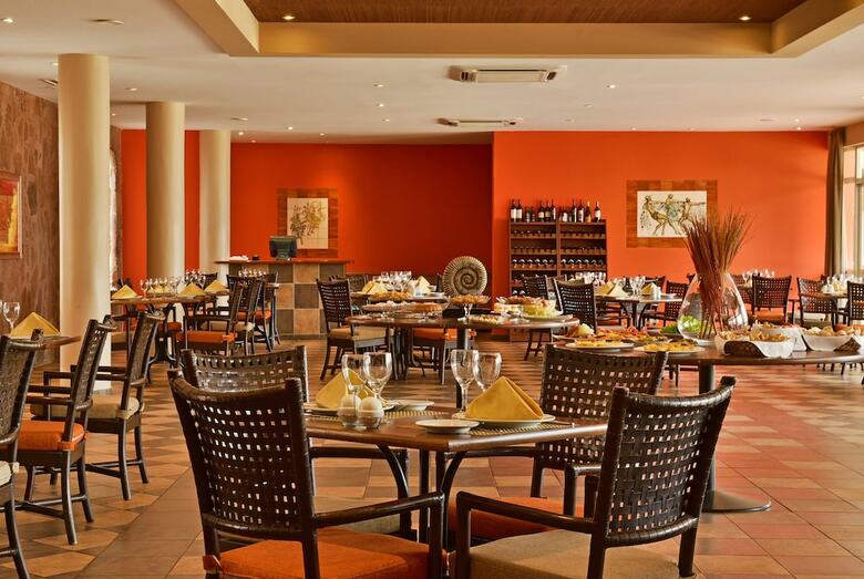Hotel Pestana Tr�pico