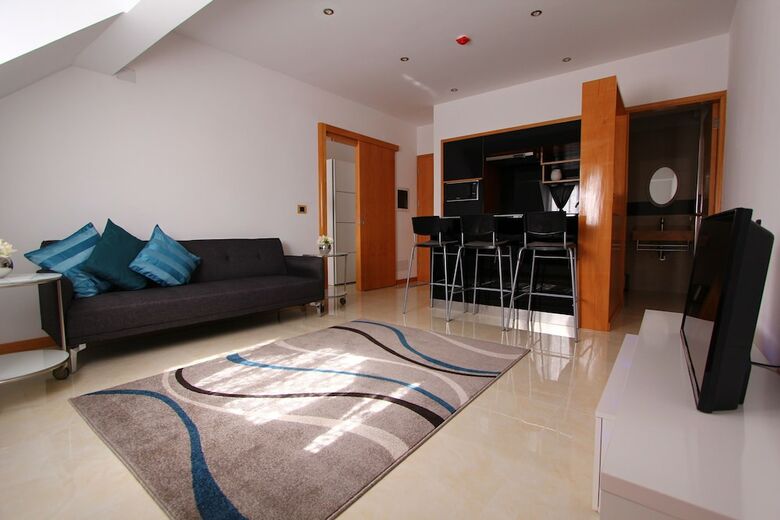 Moreno`s Boutique Hotel