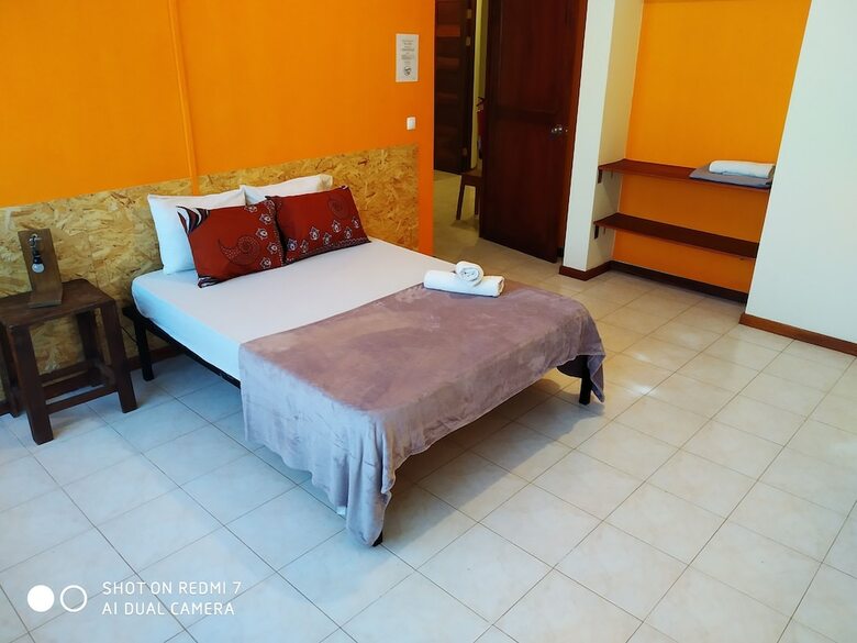 Hostal Praiadise Hostel