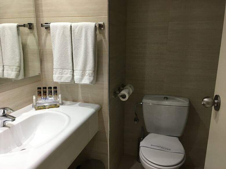 Avanti Hotel