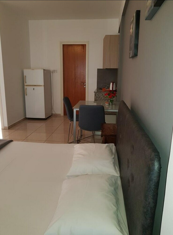 Valentina Apartments