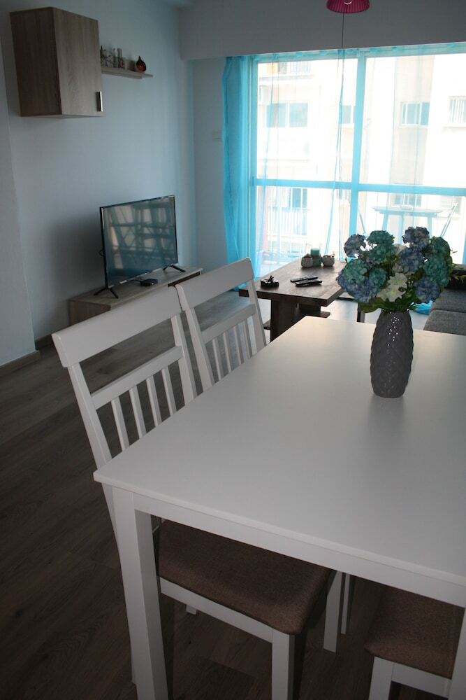 Apartamentos By The Sea II