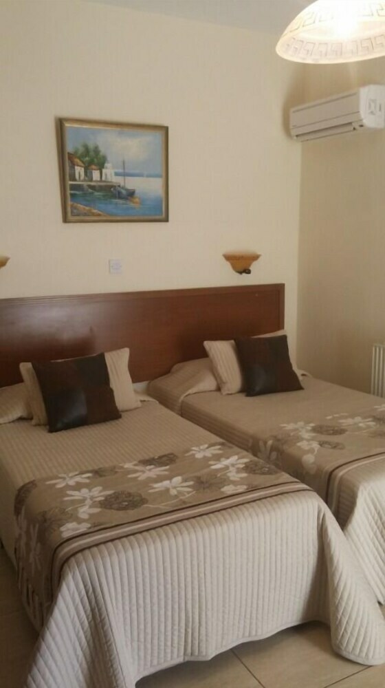 Aparthotel Tasiana Hotel Apartments Complex