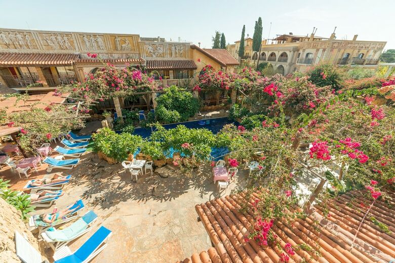 Roman Boutique Hotel