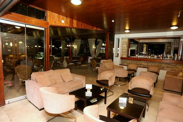 Dionysos Central Hotel