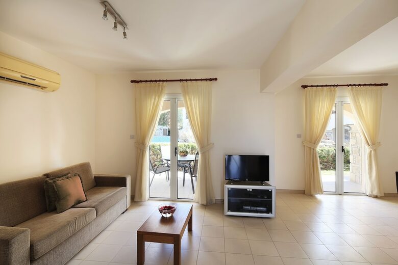Apartamentos Adamou Gardens