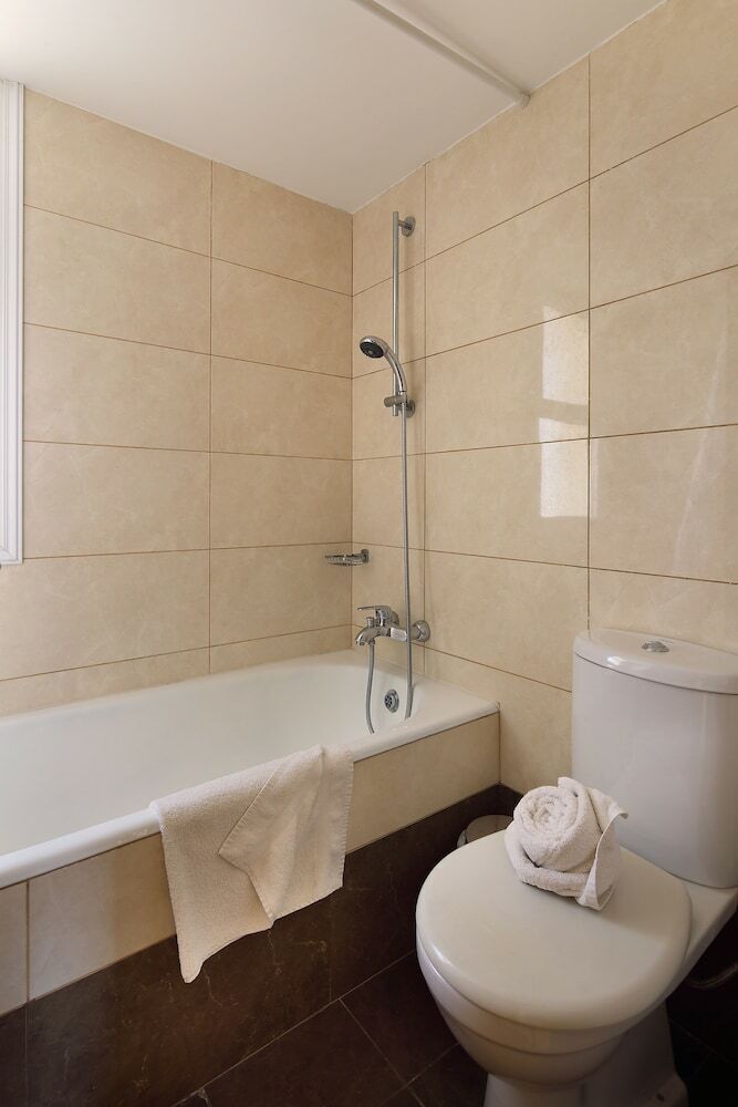 Apartamentos Adamou Gardens