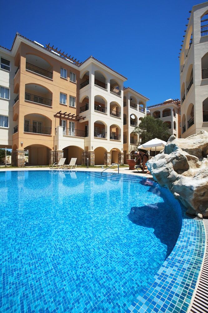 Apartamentos Adamou Gardens