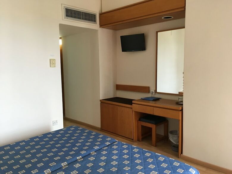 Kissos Hotel