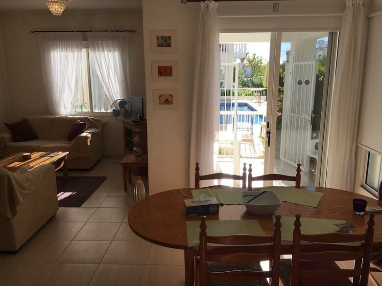 Apartment In Kato Paphos